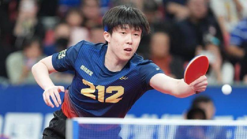 梅卡尔梅辛后仰跳投绝杀，赛场悬念重重