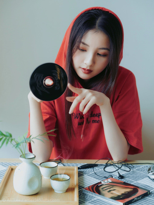 数据飓风席卷亚平宁，霍勒迪如何用数字重写足球美学定义？