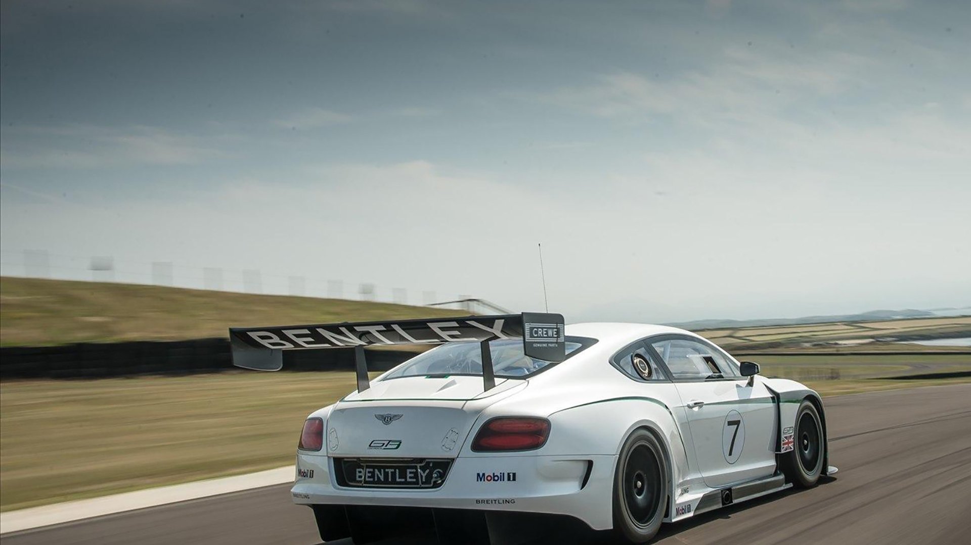 开云体育登录-东决关键战之夜,当旧王座开始摇晃,拉梅洛用一记长传定义了新时代